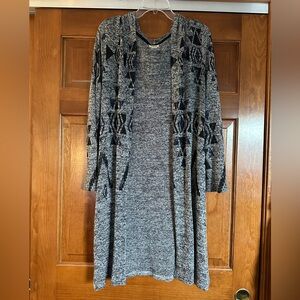 ‼️LAST CHANCE TO BUY APRIL 30TH‼️ Mossimo Gray & Navy Open-Front Aztec Cardigan